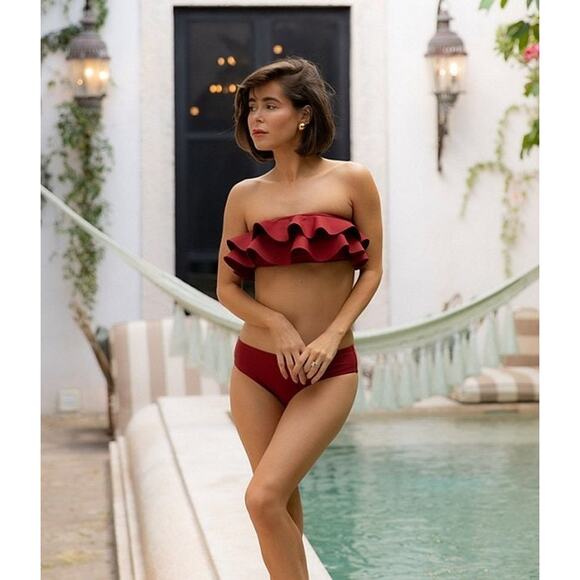 ANTONIO MELANI Other - Antonio Melani x Style Bungalow Bikini Top Red Ruffled Convertible Straps XL NWT